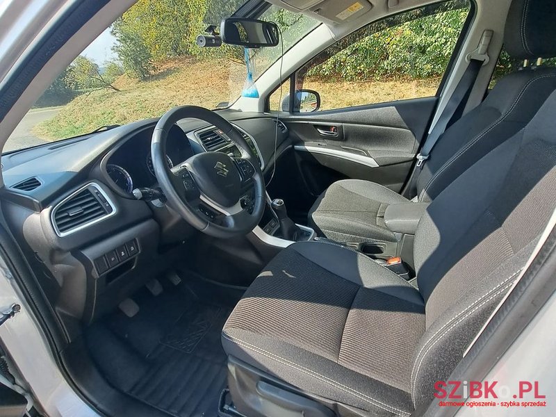 2018' Suzuki SX4 S-Cross photo #4