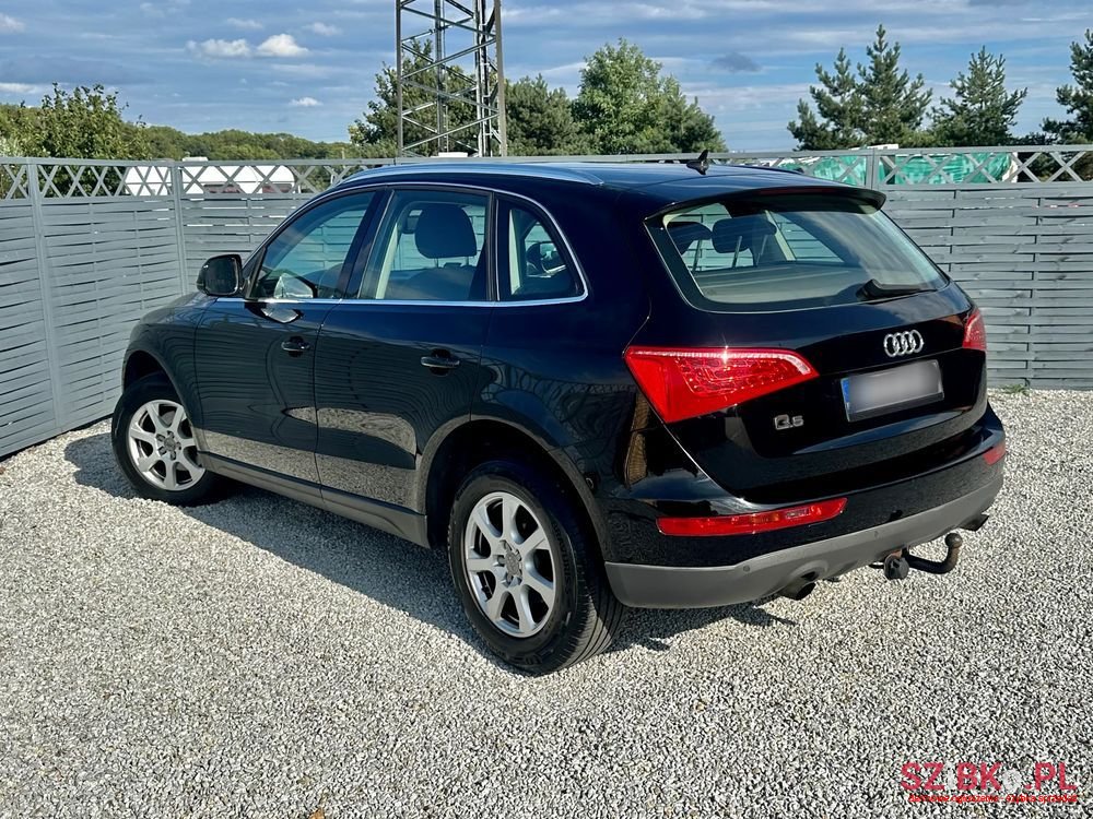 2010' Audi Q5 photo #2