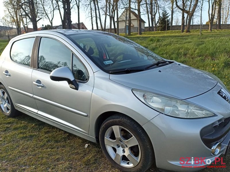 2008' Peugeot 207 1.6 Hdi 16V Trendy photo #6