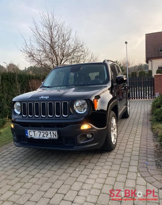2016' Jeep Renegade photo #1
