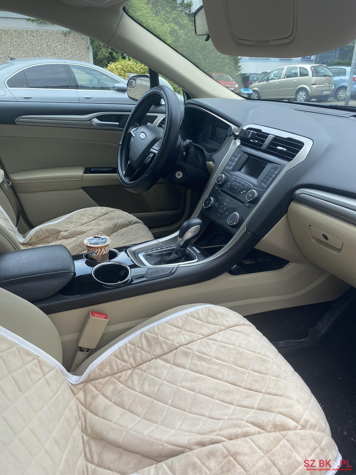 2013' Ford Fusion photo #5