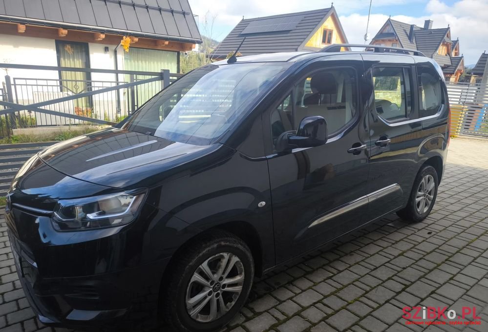 2020' Toyota ProAce City Verso photo #3
