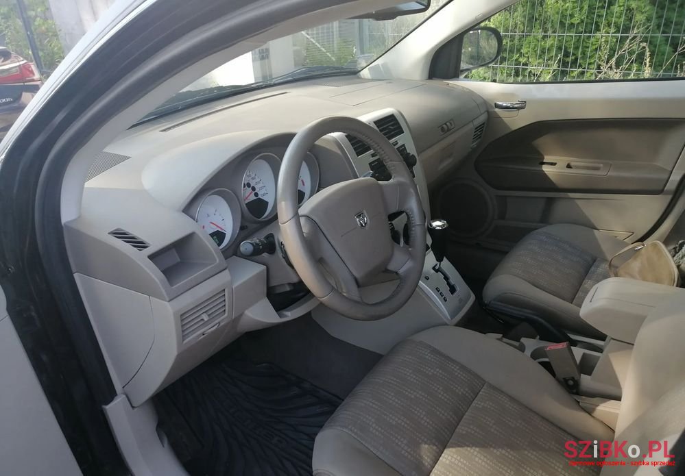 2007' Dodge Caliber 2.0 Sxt photo #4