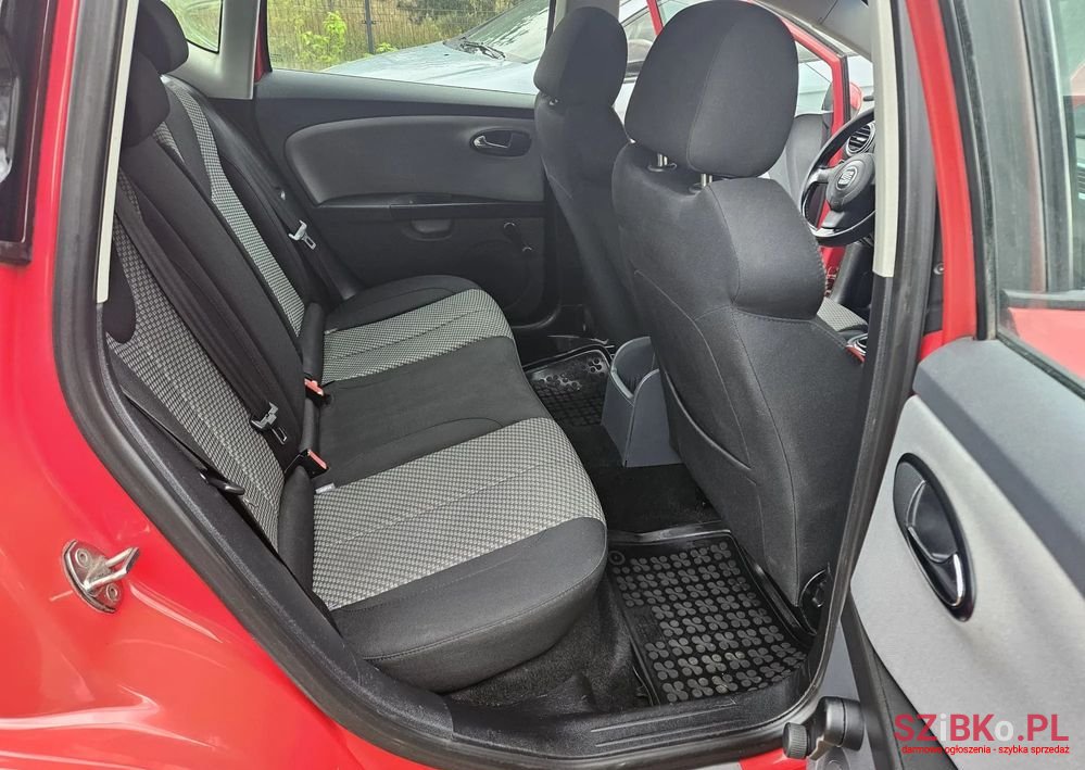 2007' SEAT Leon photo #4