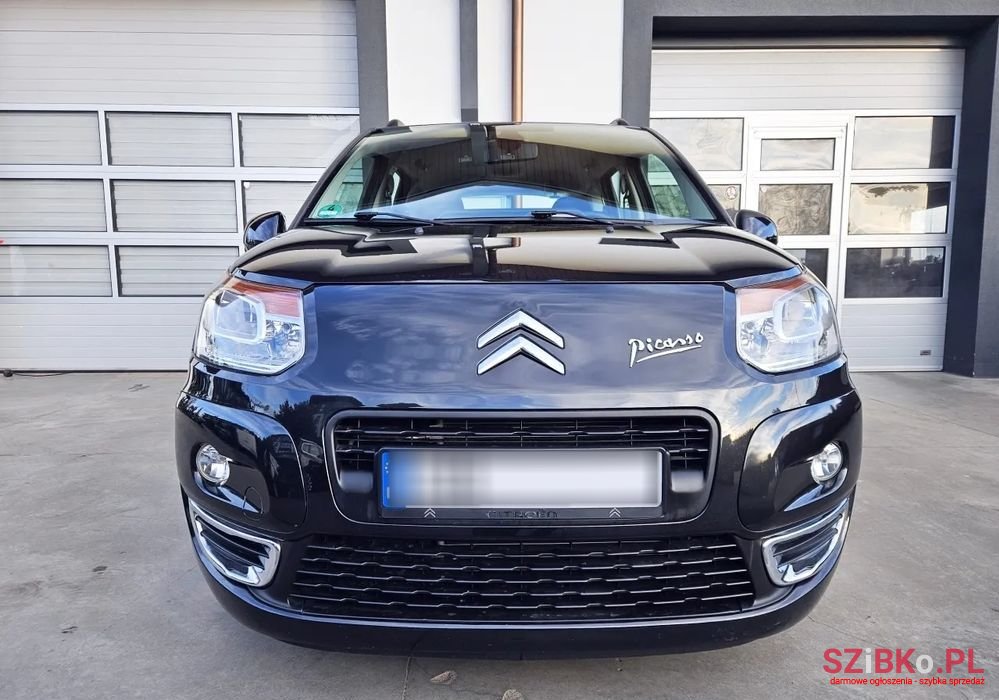 2012' Citroen C3 Picasso photo #2