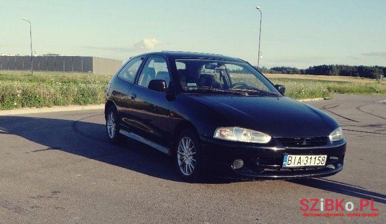 1998' Mitsubishi Colt photo #1