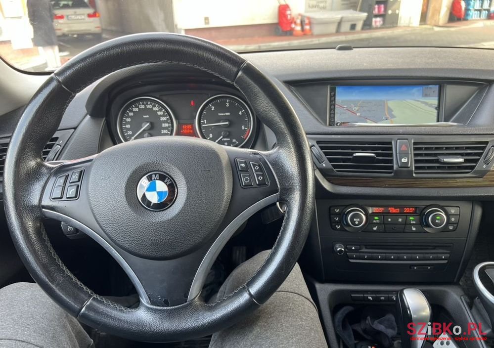 2010' BMW X1 photo #2