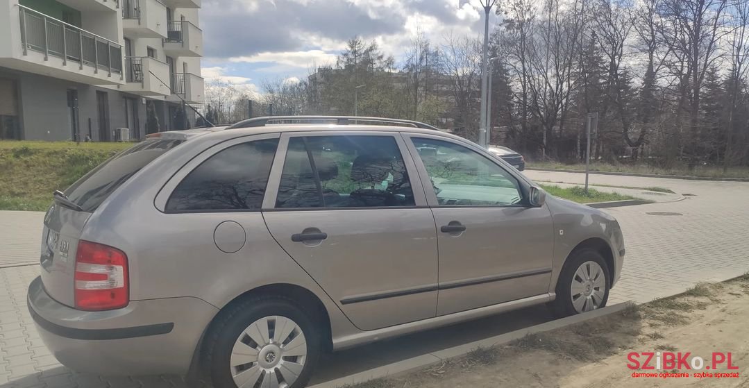 2006' Skoda Fabia photo #5