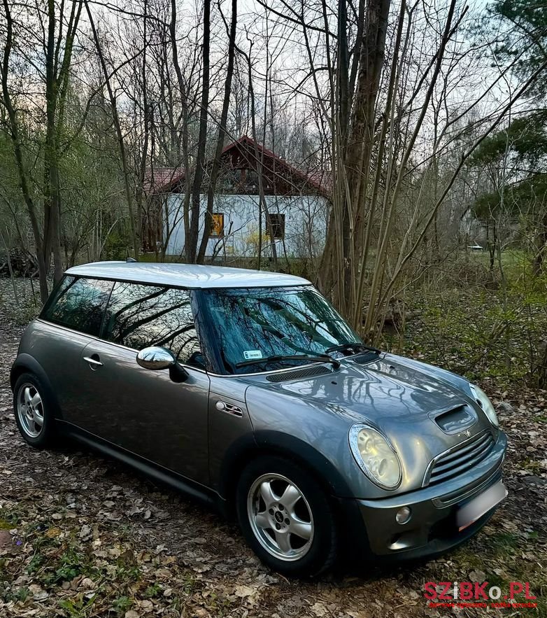2006' MINI Cooper S Standard photo #4