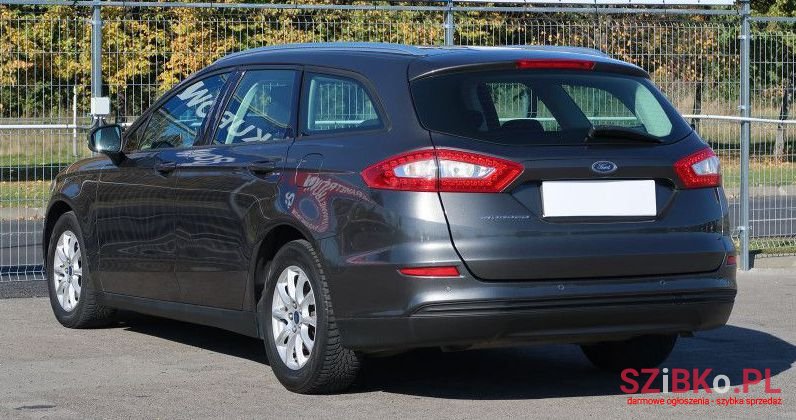 2015' Ford Mondeo photo #3