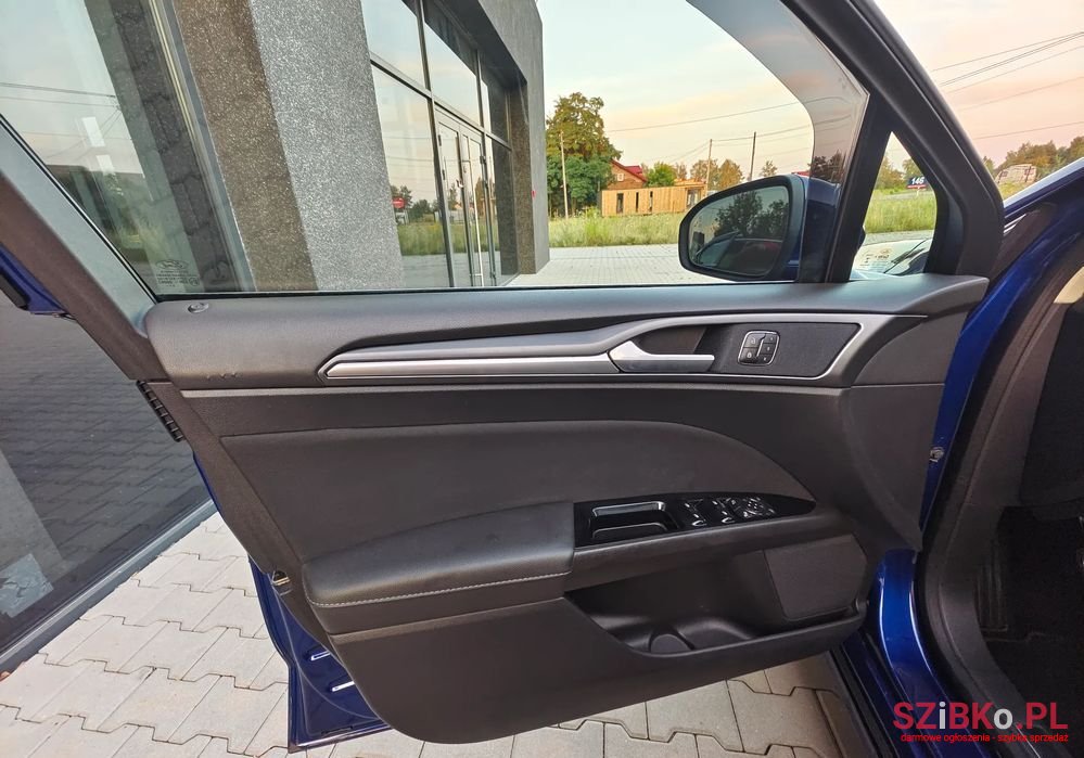 2016' Ford Mondeo photo #6