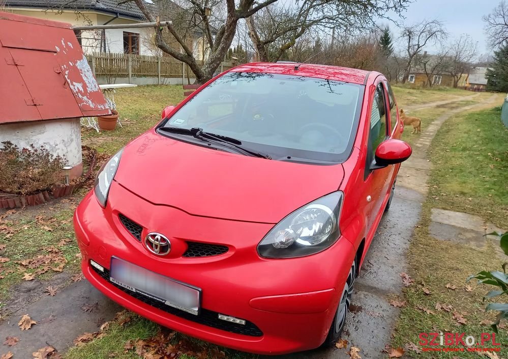 2008' Toyota Aygo photo #2