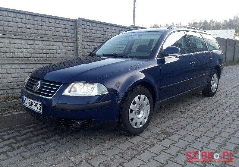 2005' Volkswagen Passat photo #1