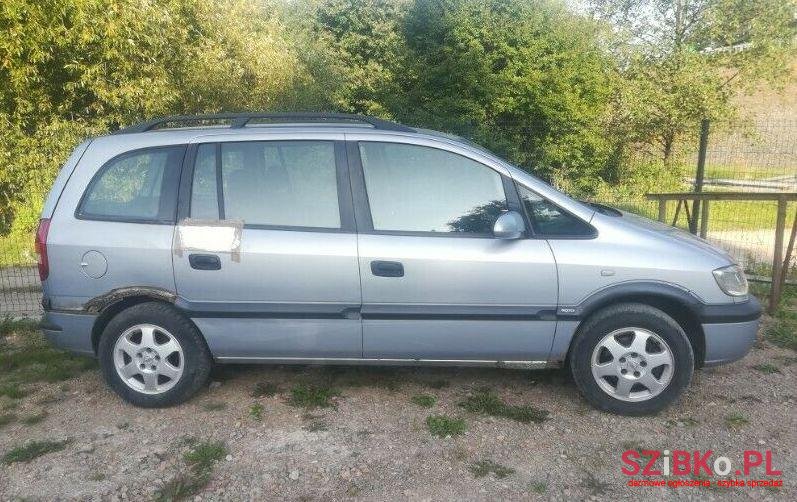 1999' Opel Zafira photo #1