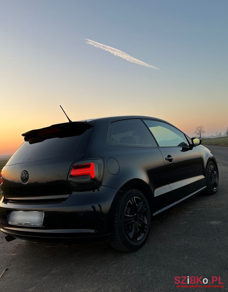 2010' Volkswagen Polo 1.6 Tdi Highline photo #5