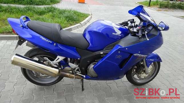 2002' Honda photo #1