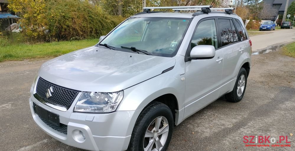 2007' Suzuki Grand Vitara photo #2