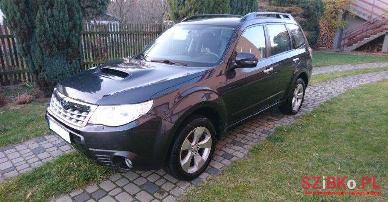 2010' Subaru Forester photo #1