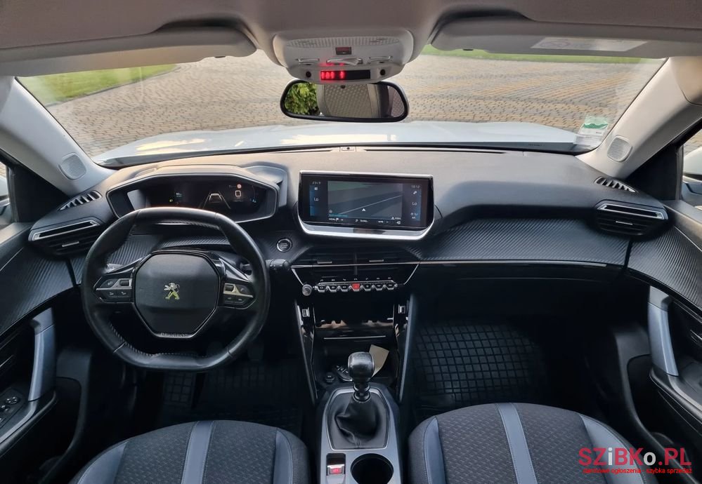 2019' Peugeot 2008 photo #6