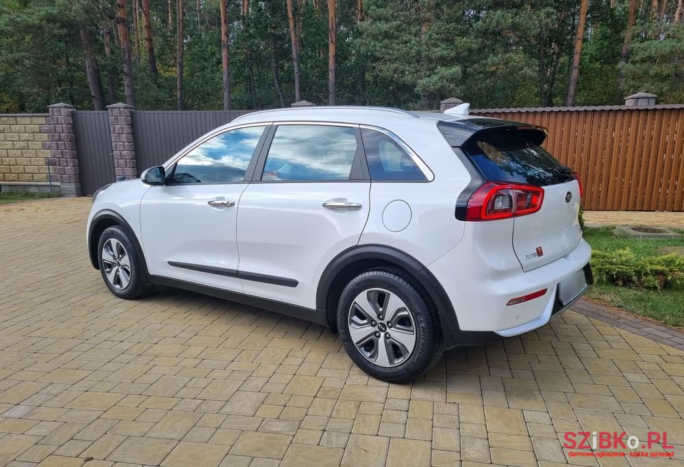 2018' Kia Niro photo #4