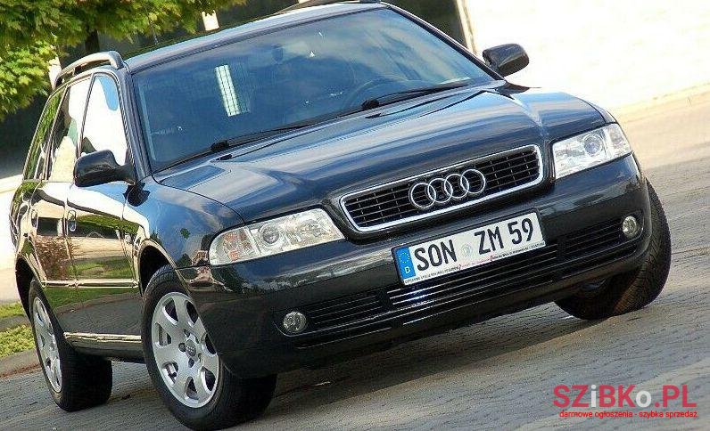 2001' Audi A4 photo #1