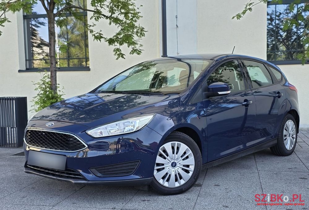 2015' Ford Focus photo #2