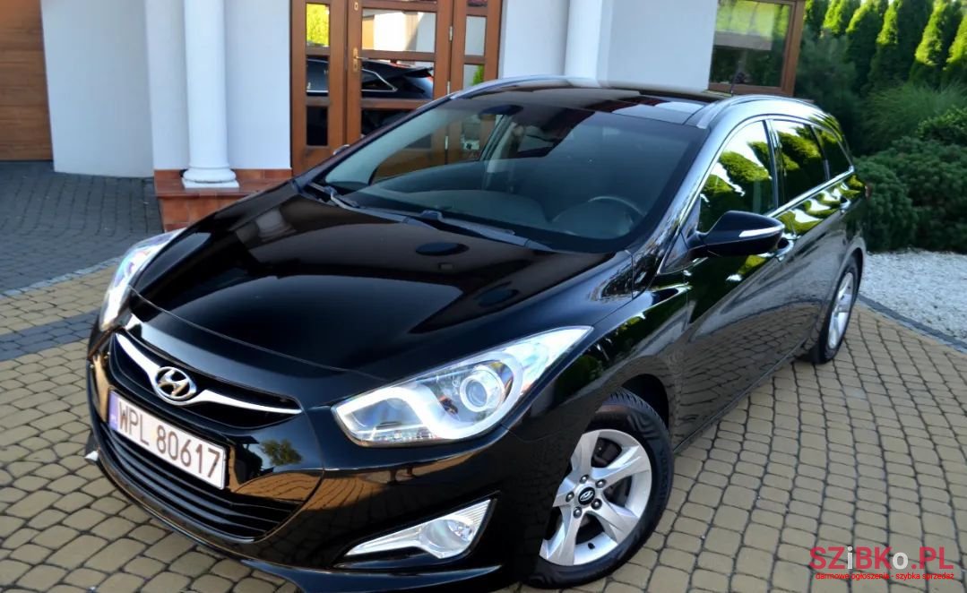 2012' Hyundai i40 photo #1