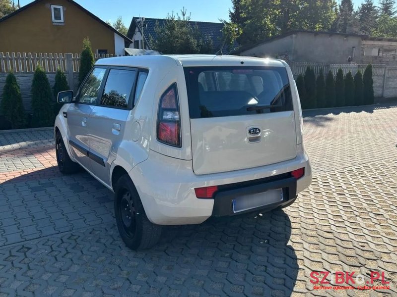 2010' Kia Soul 1.6 Crdi Xl photo #6