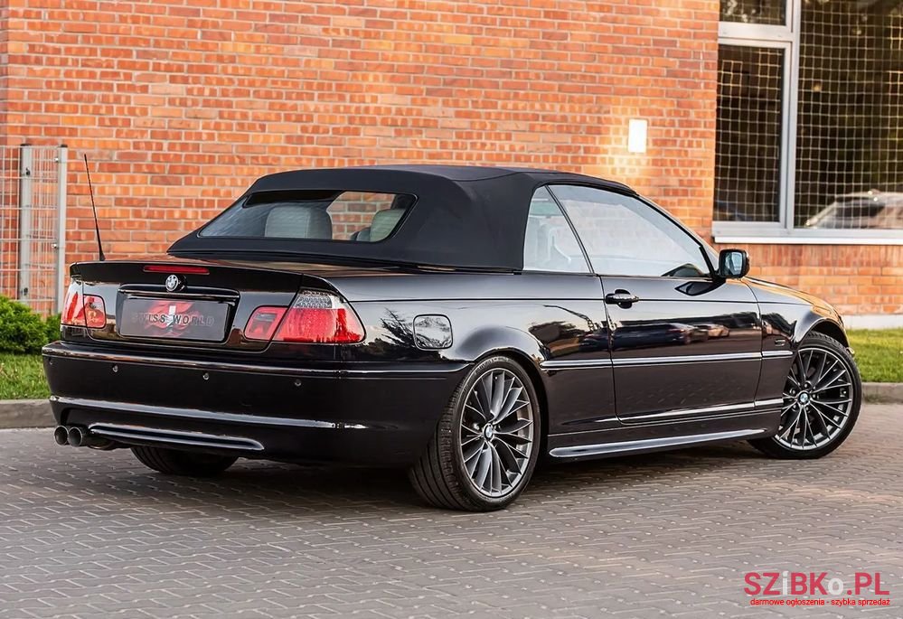 2001' BMW 3 Series 330 Ci photo #4
