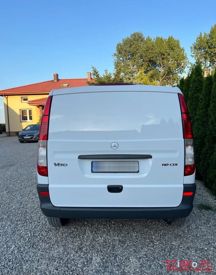 2014' Mercedes-Benz Vito photo #4