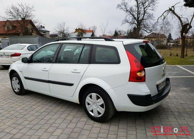 2005' Renault Megane photo #2