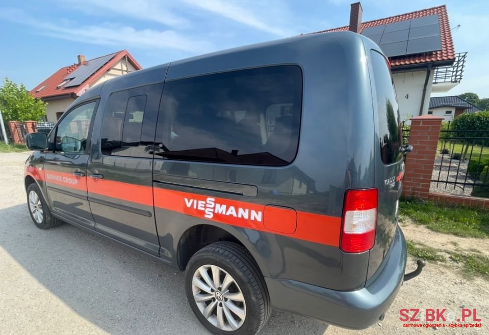 2009' Volkswagen Caddy photo #3