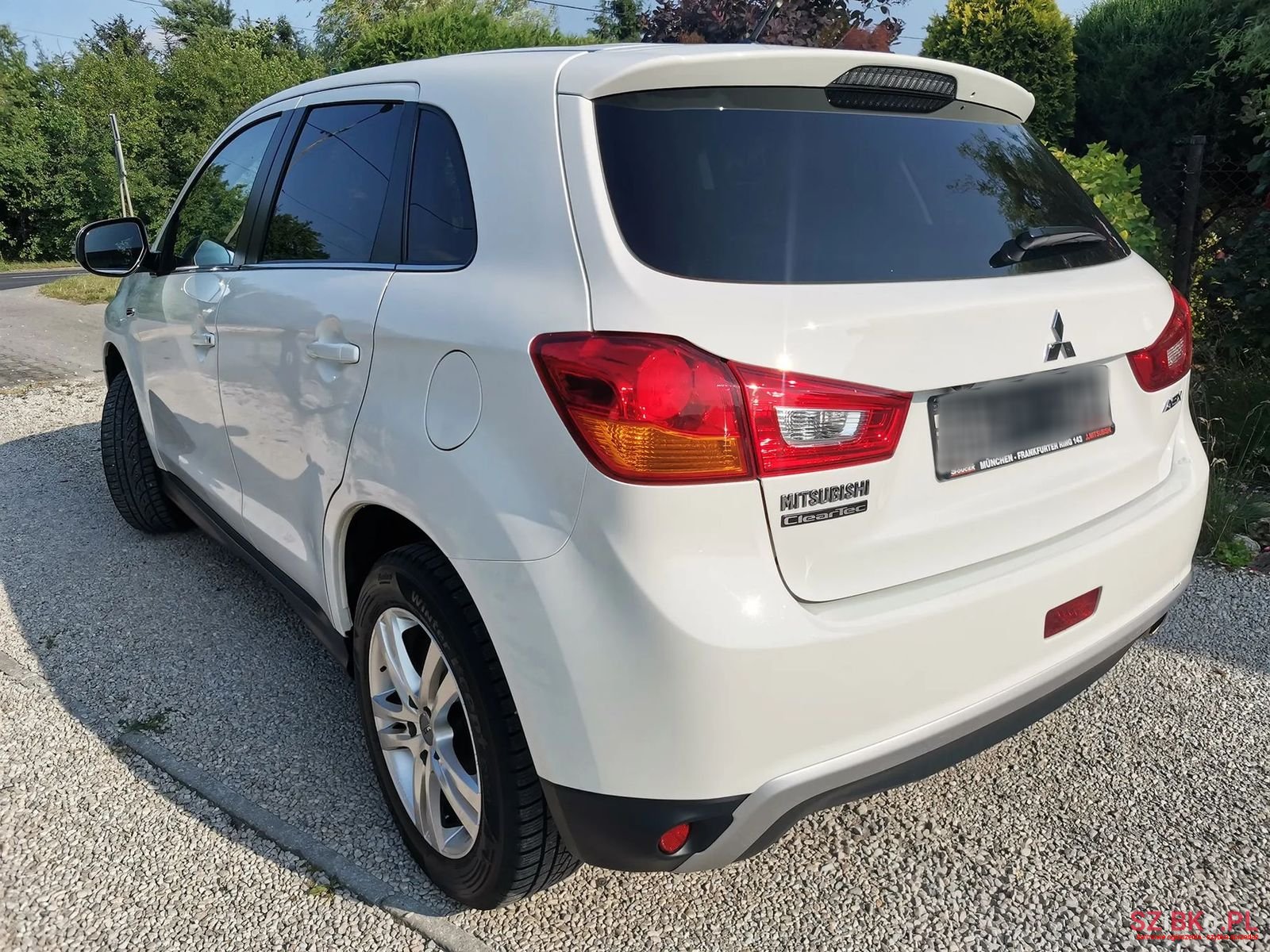 2014' Mitsubishi ASX photo #3