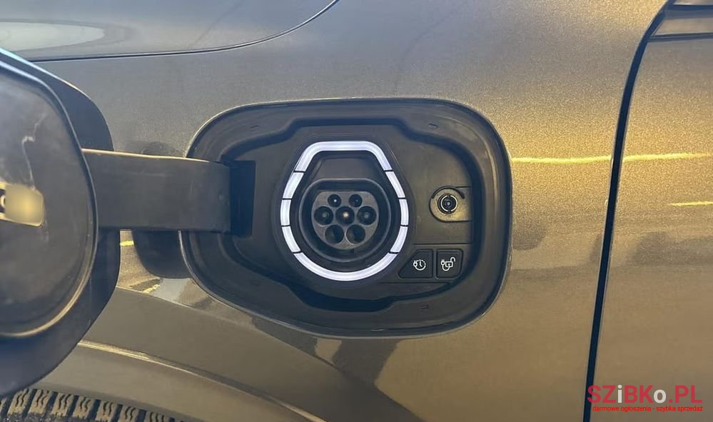 2020' Ford Kuga photo #6
