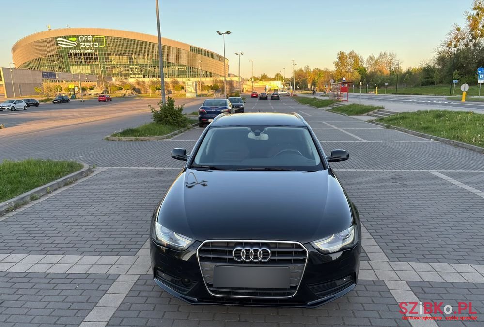 2015' Audi A4 photo #1