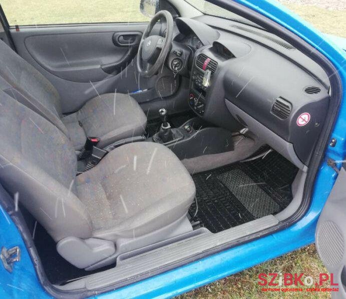 2001' Opel Corsa photo #3