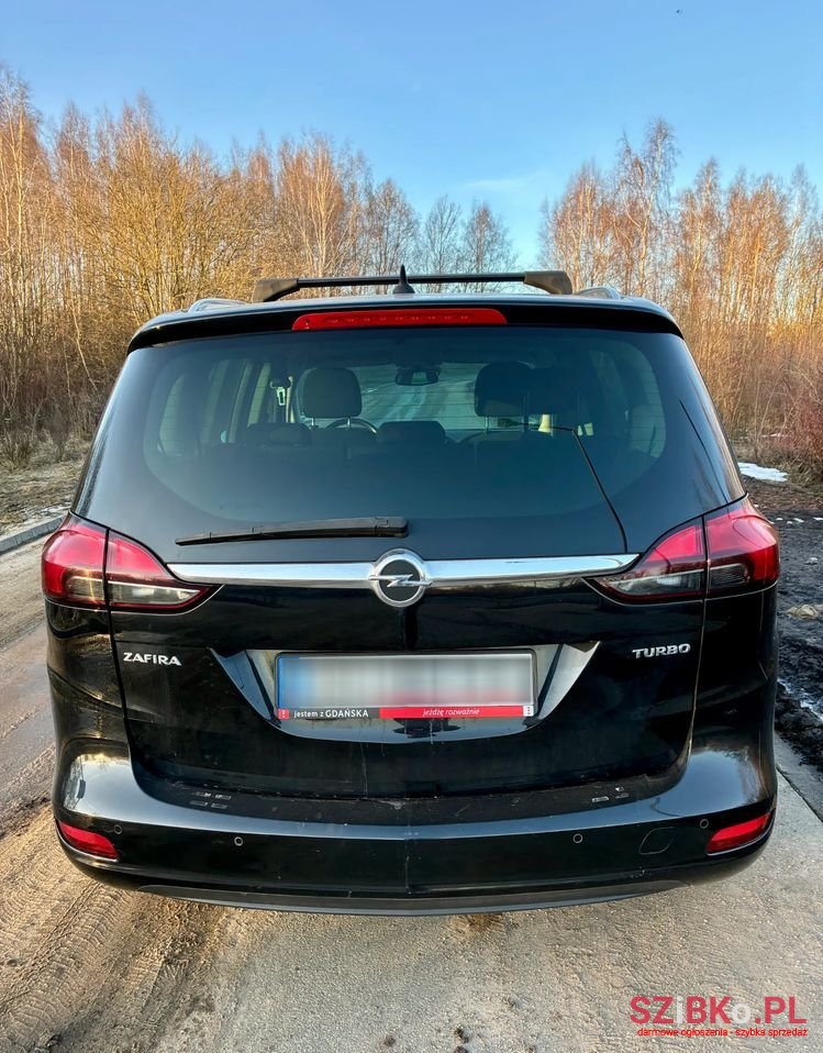 2017' Opel Zafira photo #6