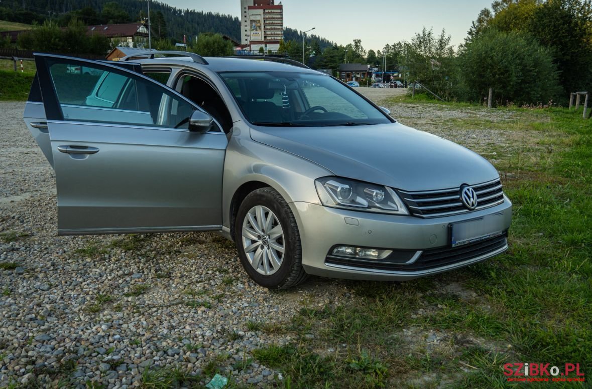 2014' Volkswagen Passat B7 BlueMotion photo #4