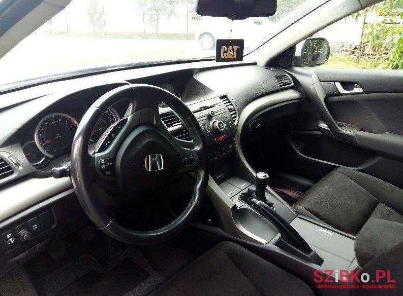 2010' Honda Accord photo #1