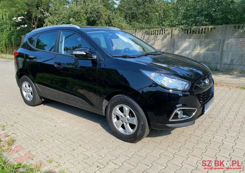 2011' Hyundai ix35 photo #3