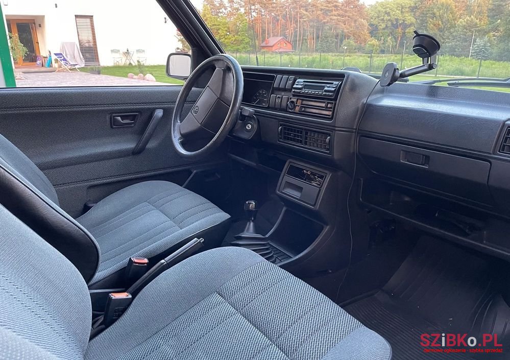 1991' Volkswagen Golf 1.6 Cl photo #6