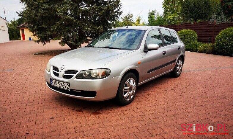 2003' Nissan Almera photo #1