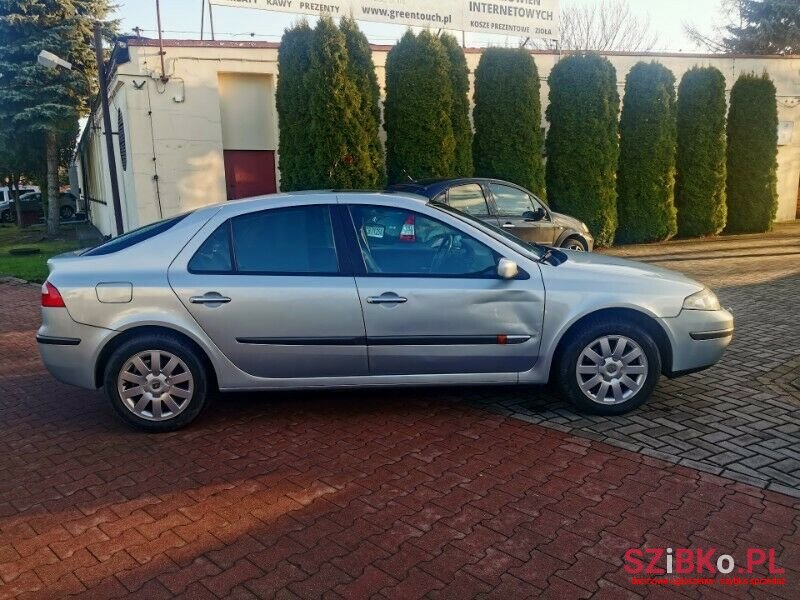 2003' Renault Laguna photo #4