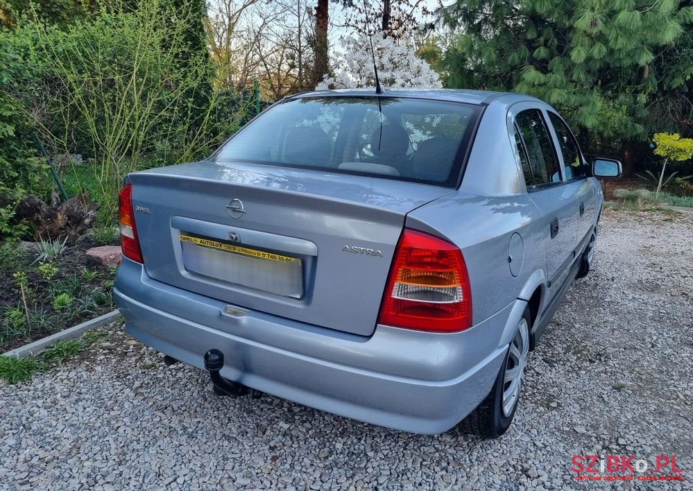 2002' Opel Astra Ii 1.2 Start photo #4