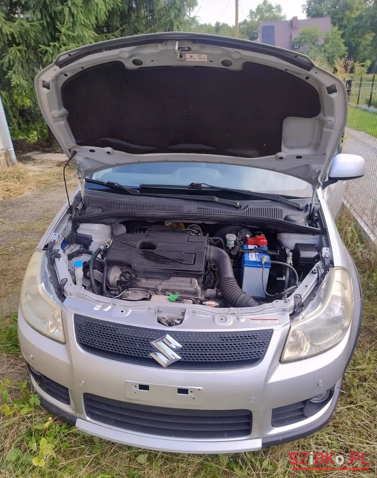 2008' Suzuki SX4 photo #1