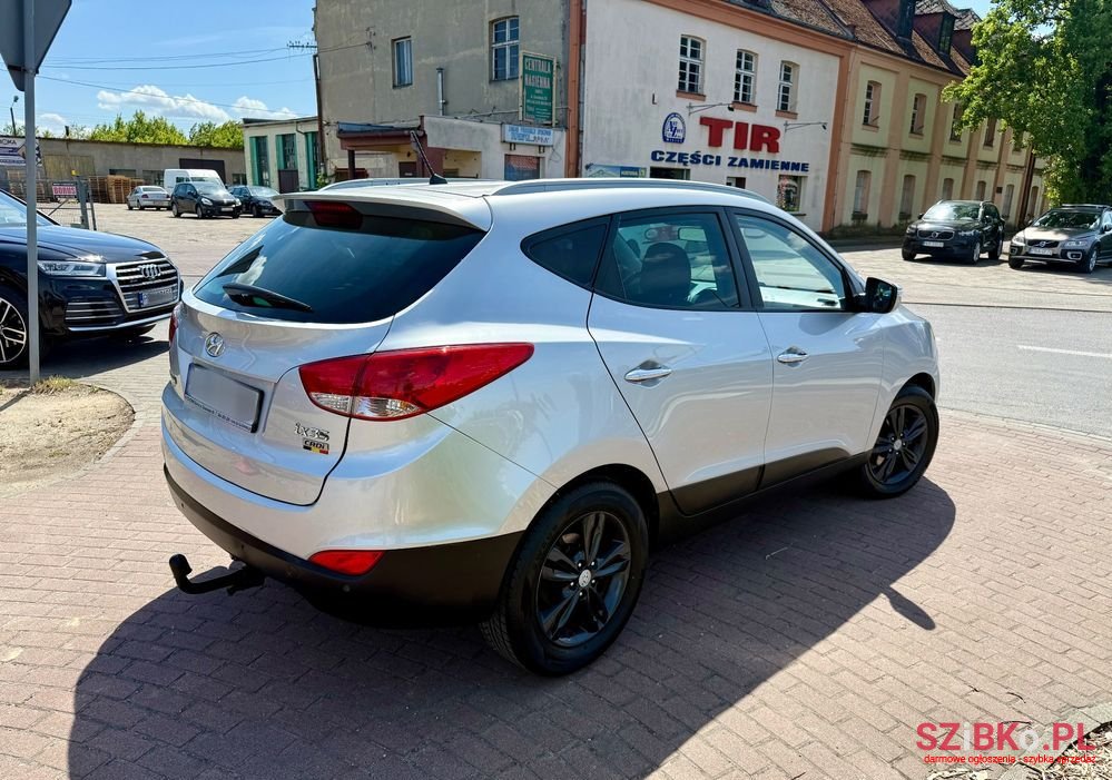 2010' Hyundai ix35 2.0 Crdi Premium photo #4