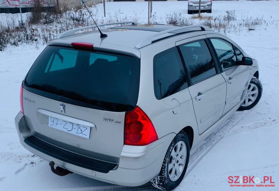 2008' Peugeot 307 photo #5