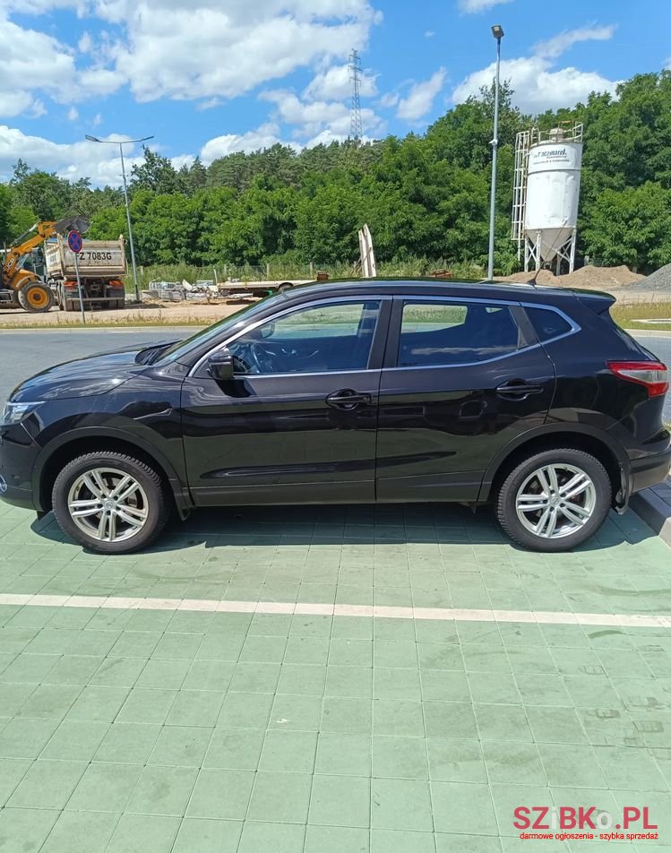2015' Nissan Qashqai 1.5 Dci N-Tec photo #1