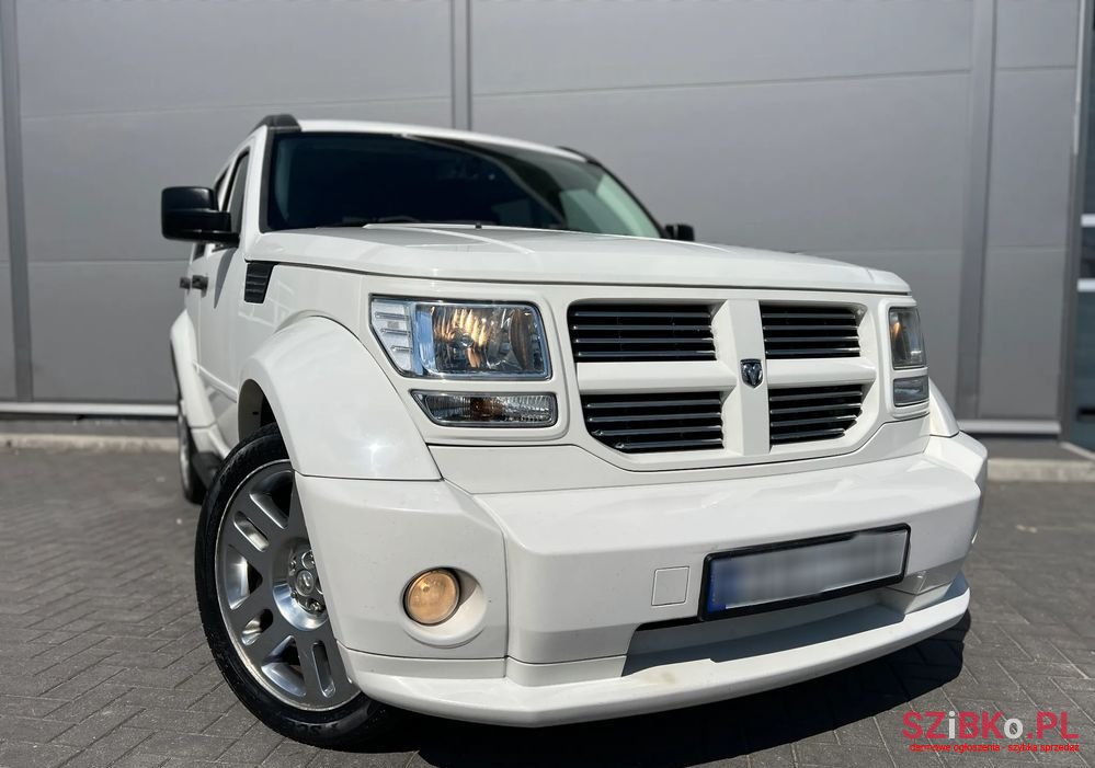 2007' Dodge Nitro 4.0 V6 Rt photo #2
