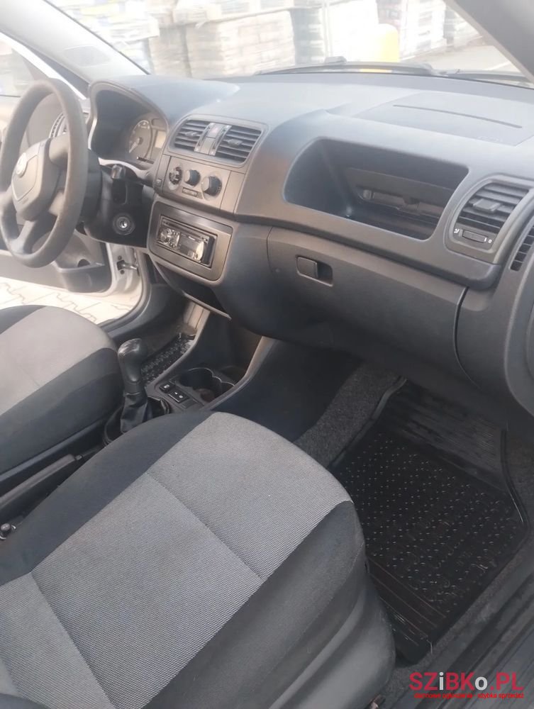 2009' Skoda Fabia photo #6